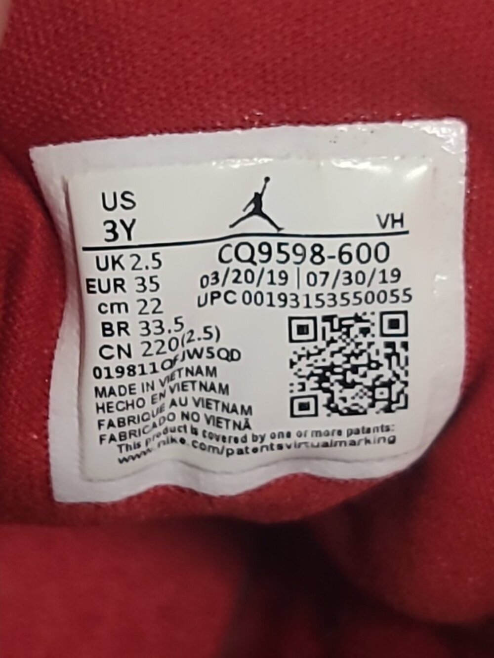 Jordan Max Aura "Gym Red" Sneakers Size 3 Youth GUC - Picture 9 of 9